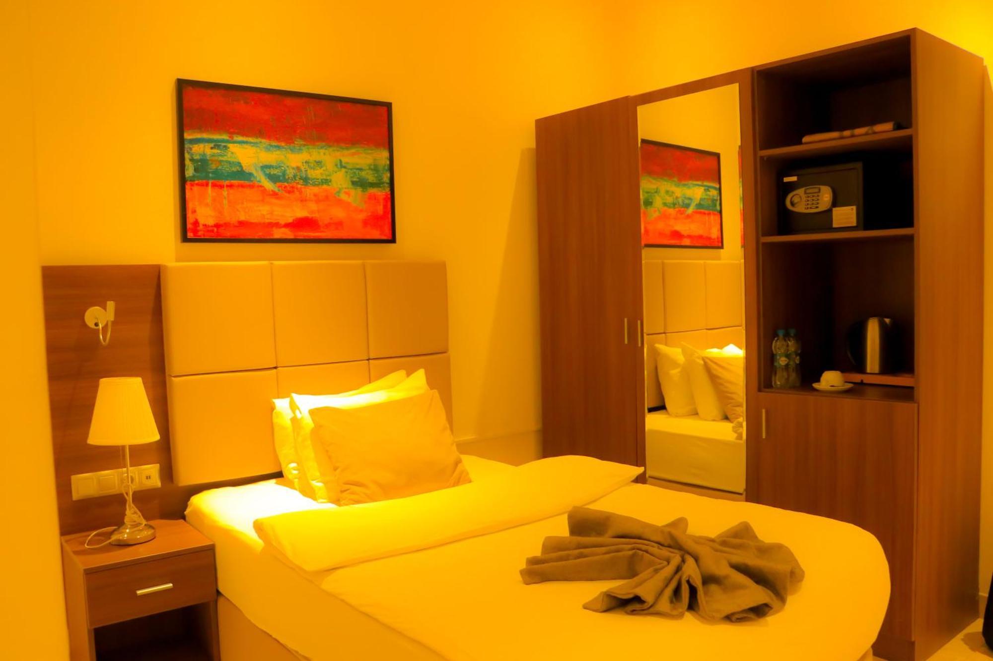 Capital Hotel Djibouti Djibouti City Eksteriør billede