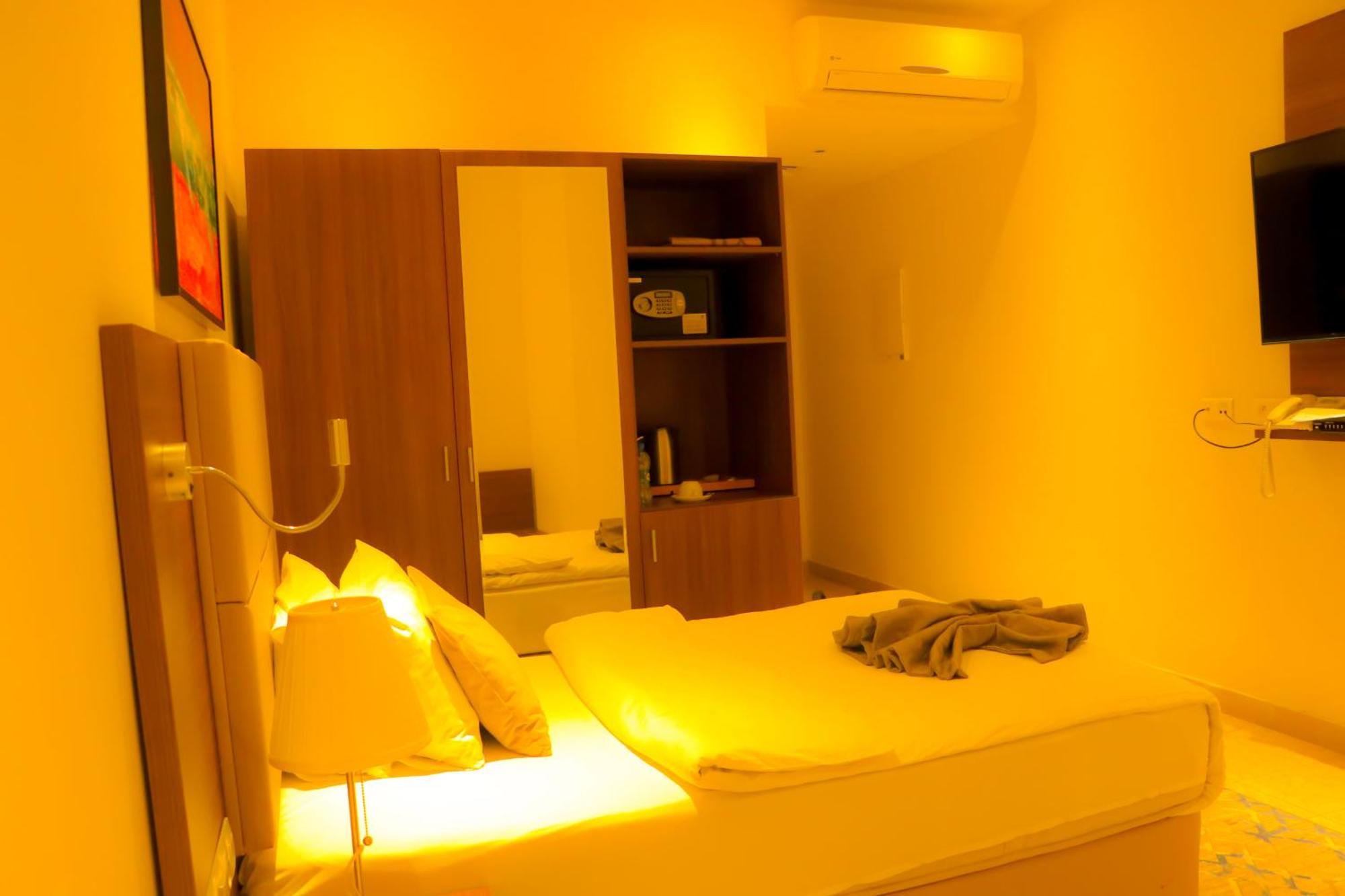 Capital Hotel Djibouti Djibouti City Eksteriør billede