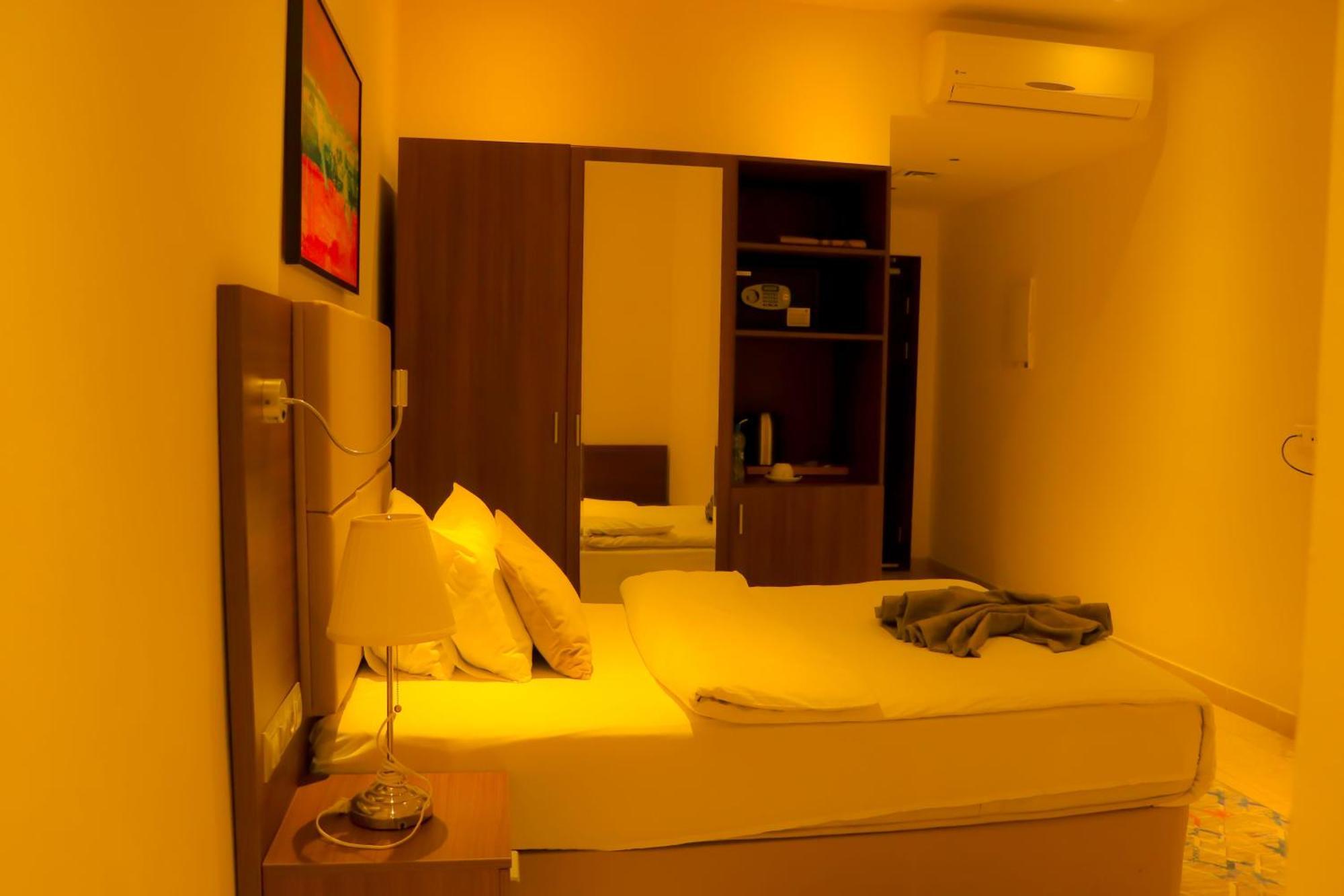 Capital Hotel Djibouti Djibouti City Eksteriør billede